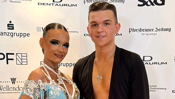 Janina und Julian beim Goldstadtpokal erfolgreich 