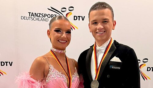 Sensationeller Erfolg für Julian und Janina Post 